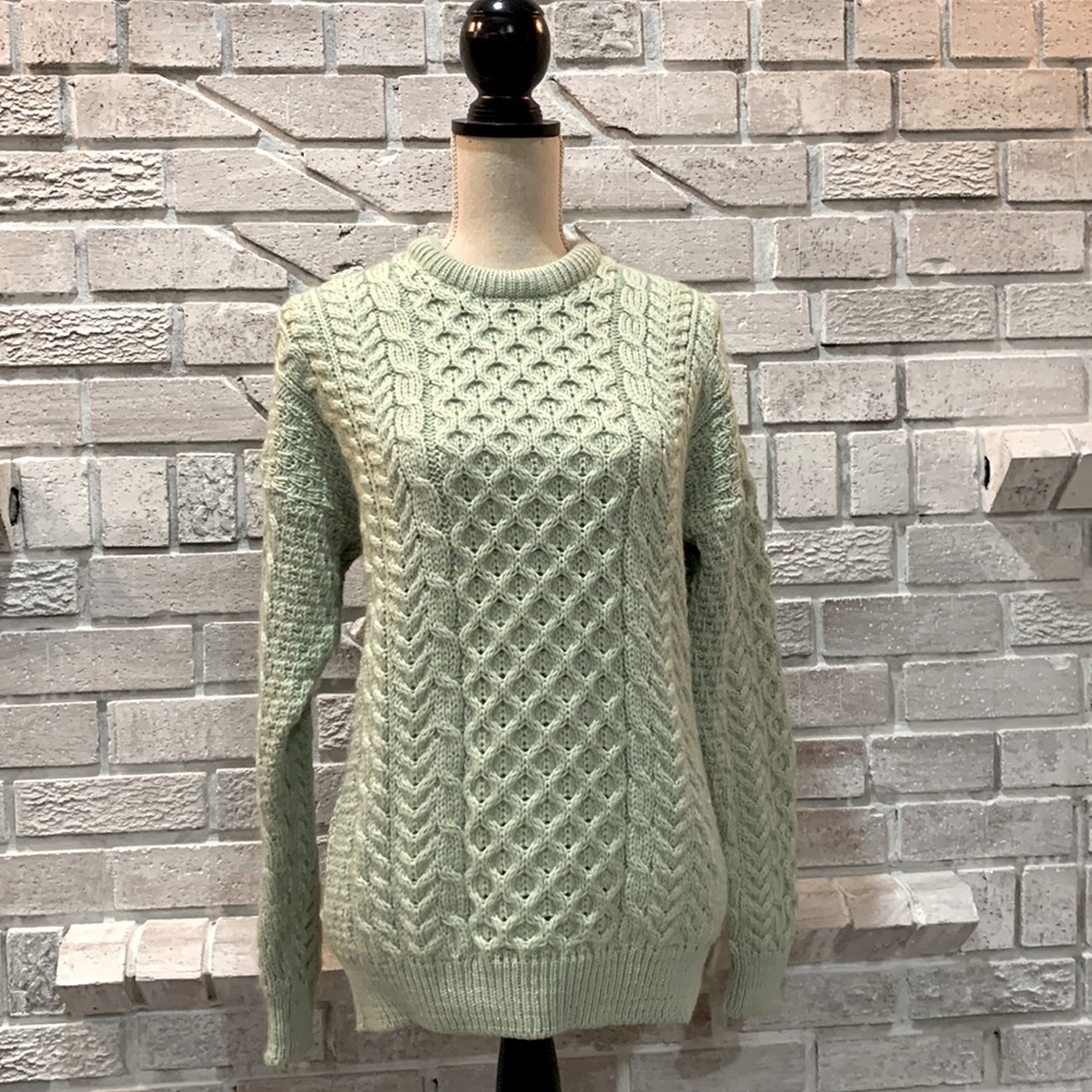 💕Carraig Donn Irish 100% Merino Wool Irish Sweater NWOT